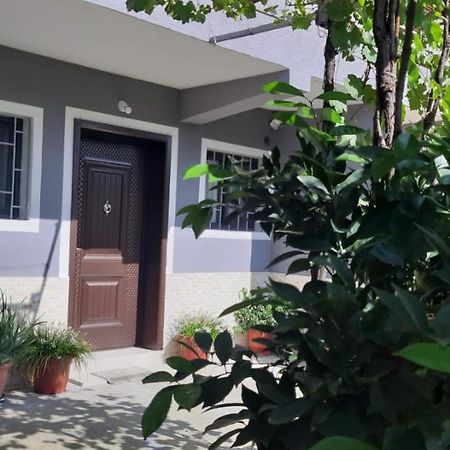 Guest House Emi Berat Bagian luar foto