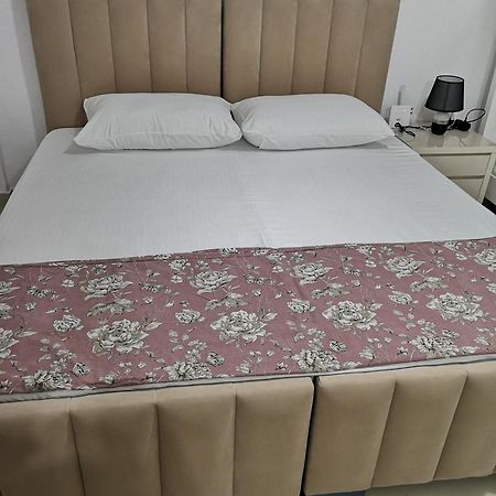 Guest House Emi Berat Bagian luar foto