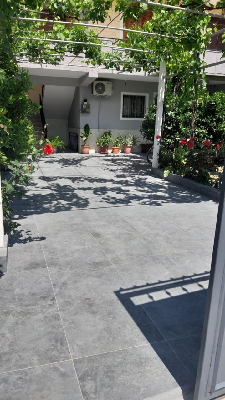 Guest House Emi Berat Bagian luar foto